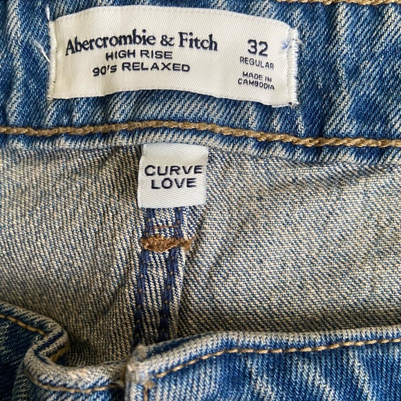 Abercrombie & Fitch, curve love jeans Straight-Leg Women’s Jeans size:32 - Picture 11 of 16